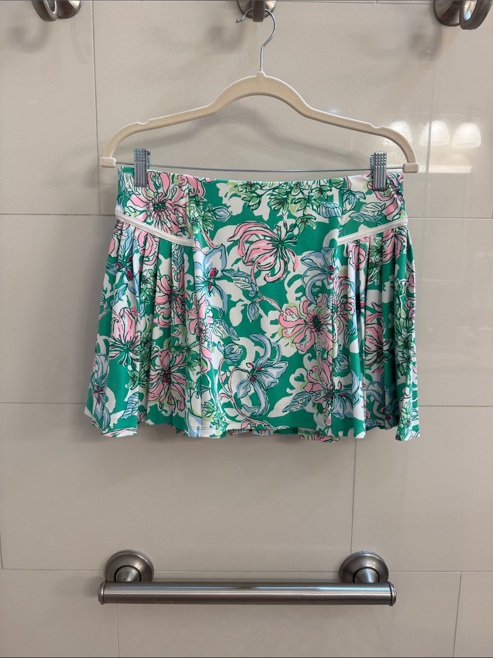 Lilly Pulitzer Green Floral Skater Skirt with Pink Accents